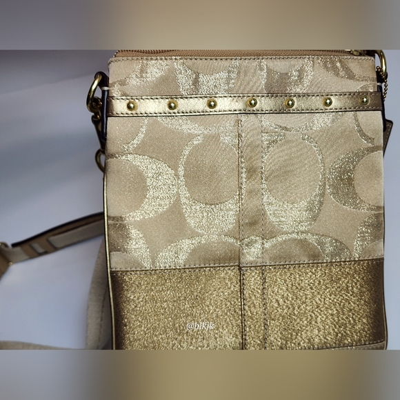 Coach Gold Metallic Signature C Crossbody *Cream/Gold* EUC - Picture 9 of 15
